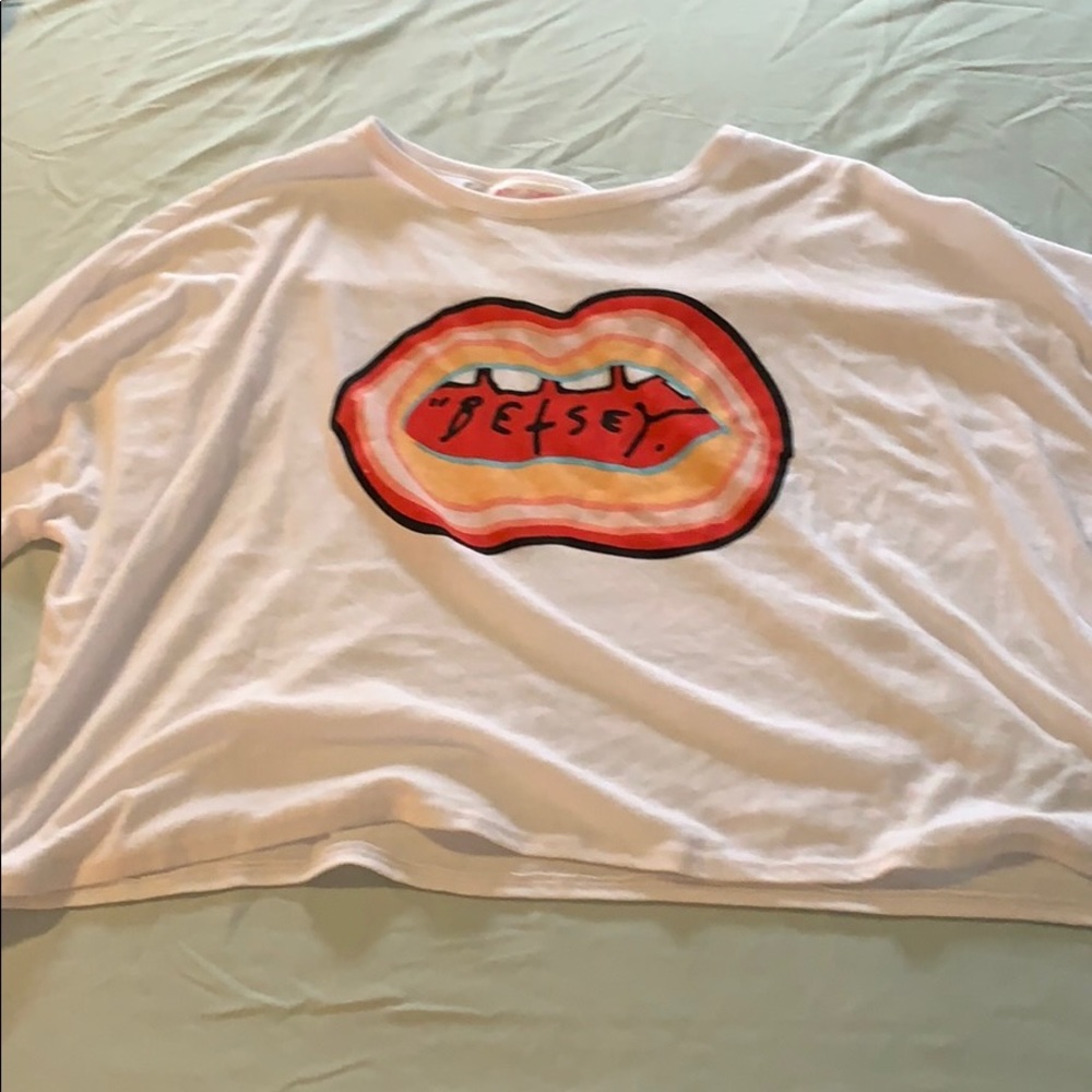 Oversized crop t shirt